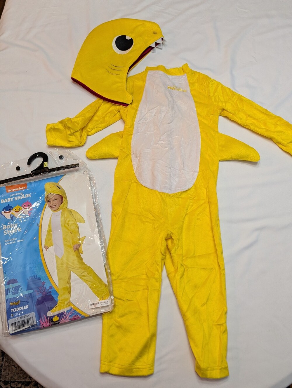 Spirit Halloween Pinkfong Baby Shark Toddler Costume NWT Size 3T-4T